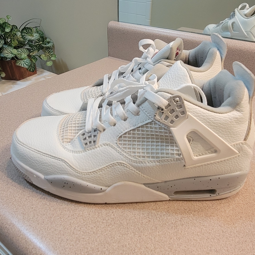White Jordan Men's Sneakers